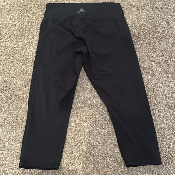 Adidas black 3/4 length leggings - Picture 2 of 4